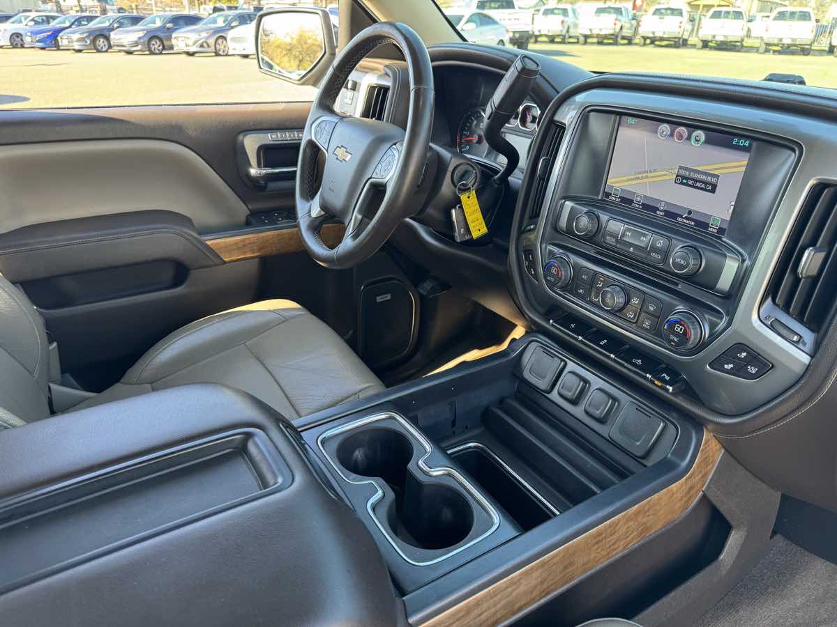 2015 Chevrolet Silverado 1500 LTZ - Photo 15