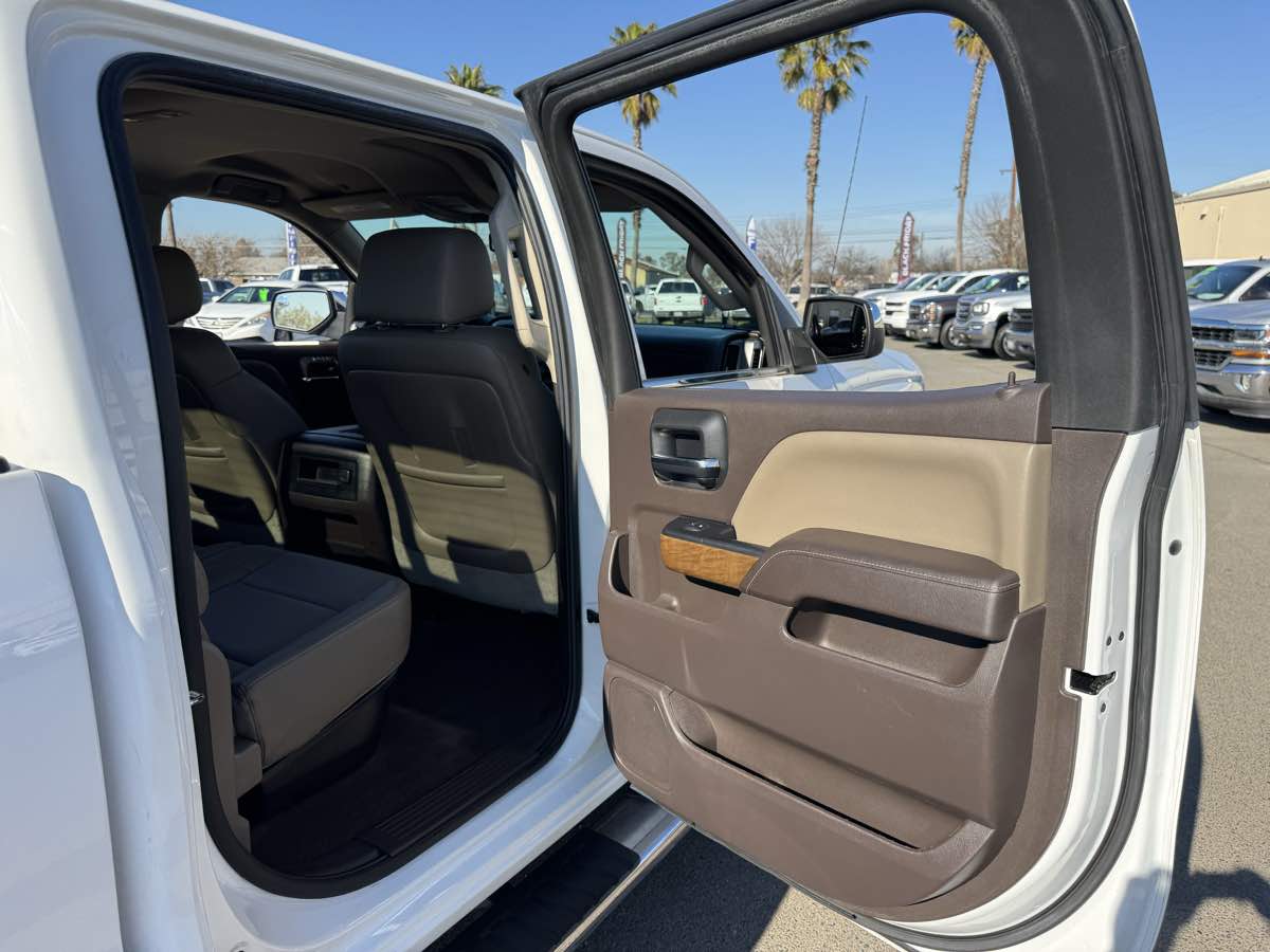 2015 Chevrolet Silverado 1500 LTZ - Photo 18