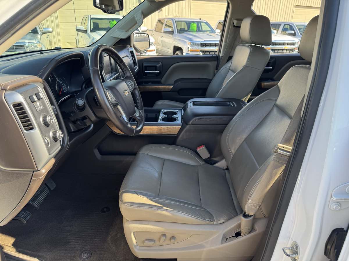 2015 Chevrolet Silverado 1500 LTZ - Photo 21