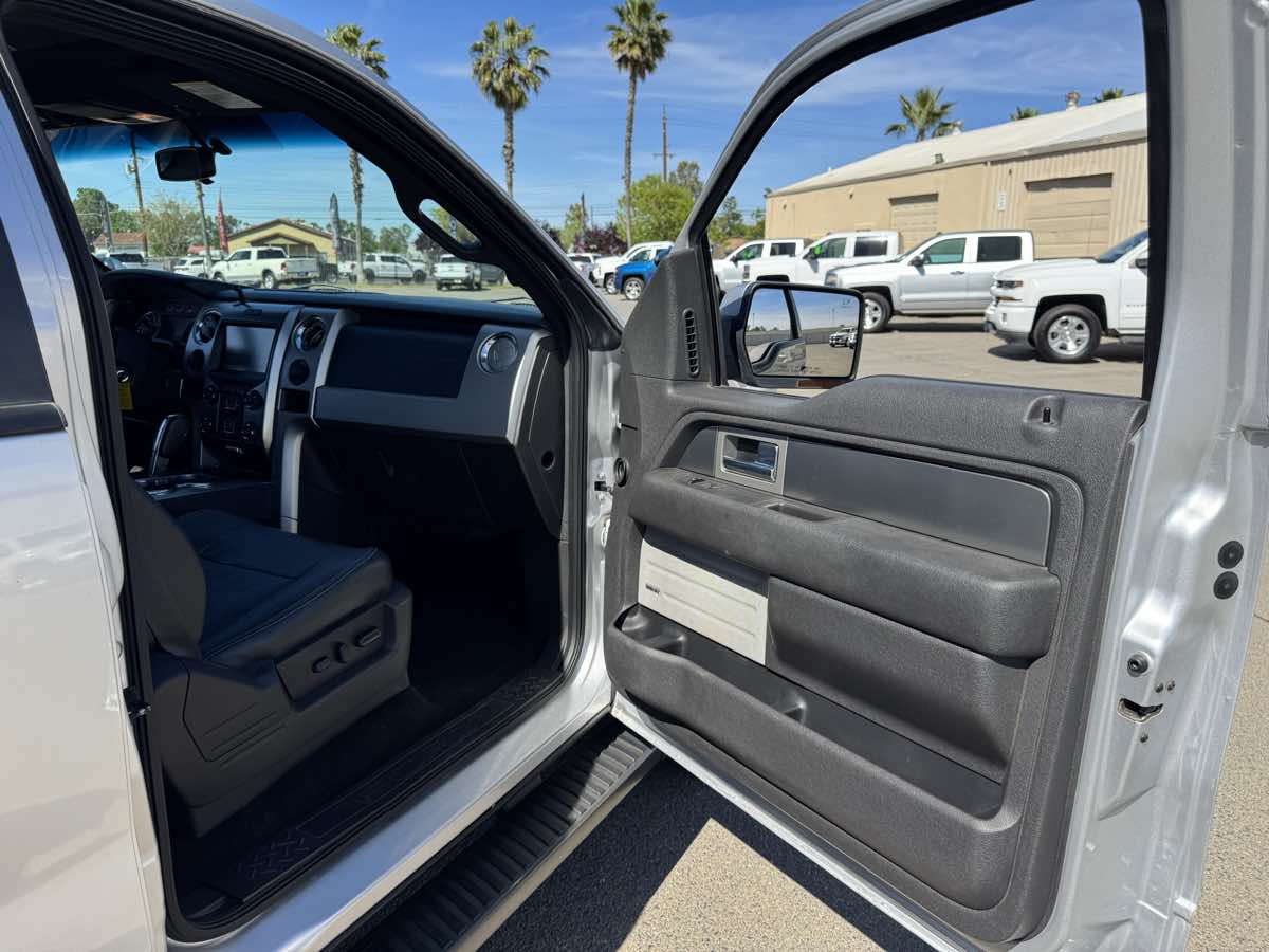 2014 Ford F-150 FX4 - Photo 17