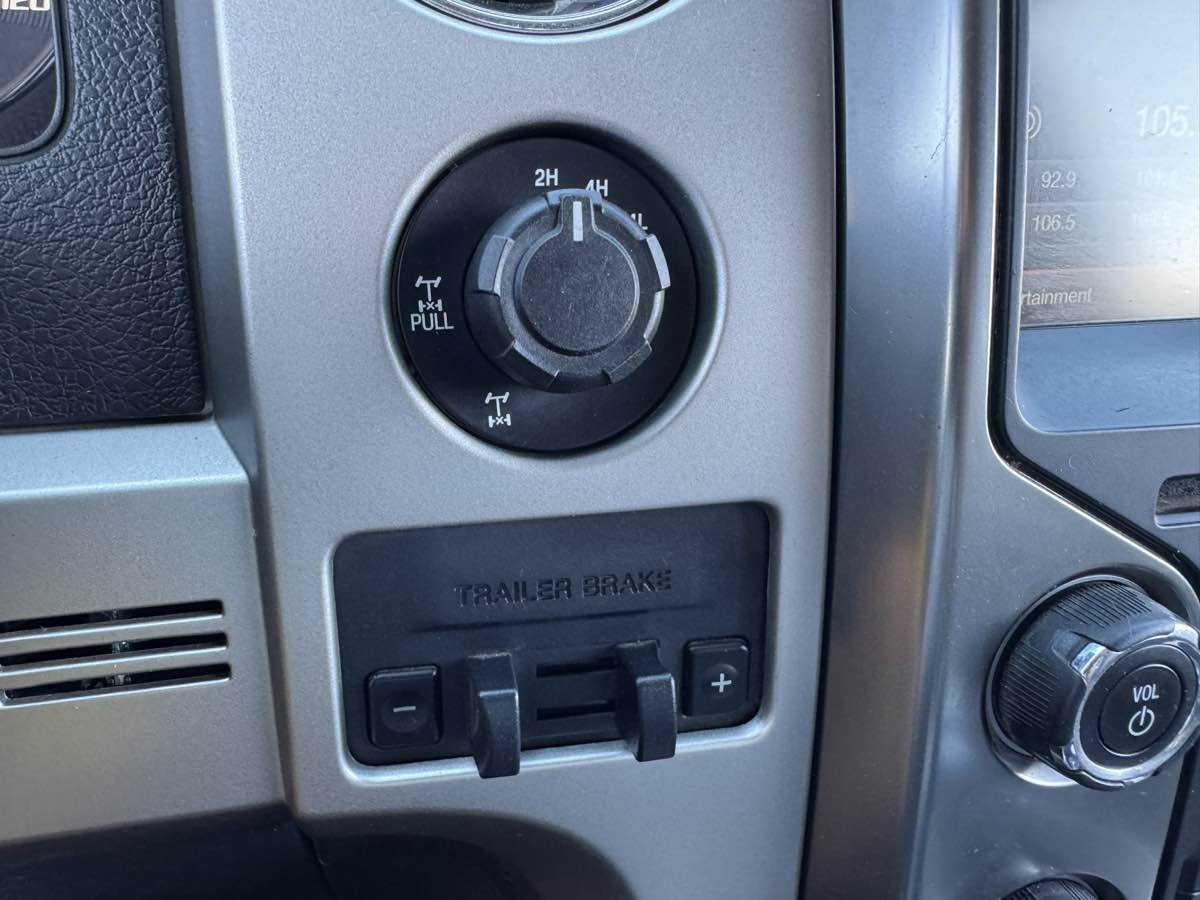 2014 Ford F-150 FX4 - Photo 28