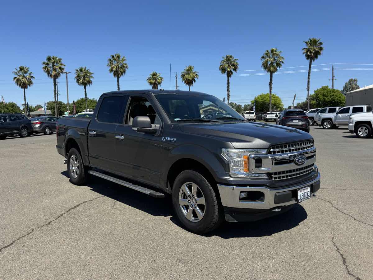 2018 Ford F-150 XLT - Photo 2