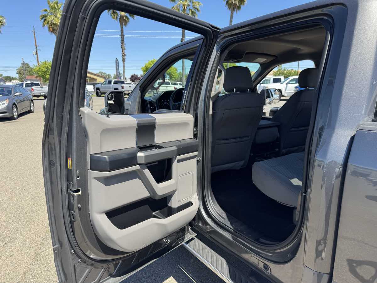 2018 Ford F-150 XLT - Photo 19