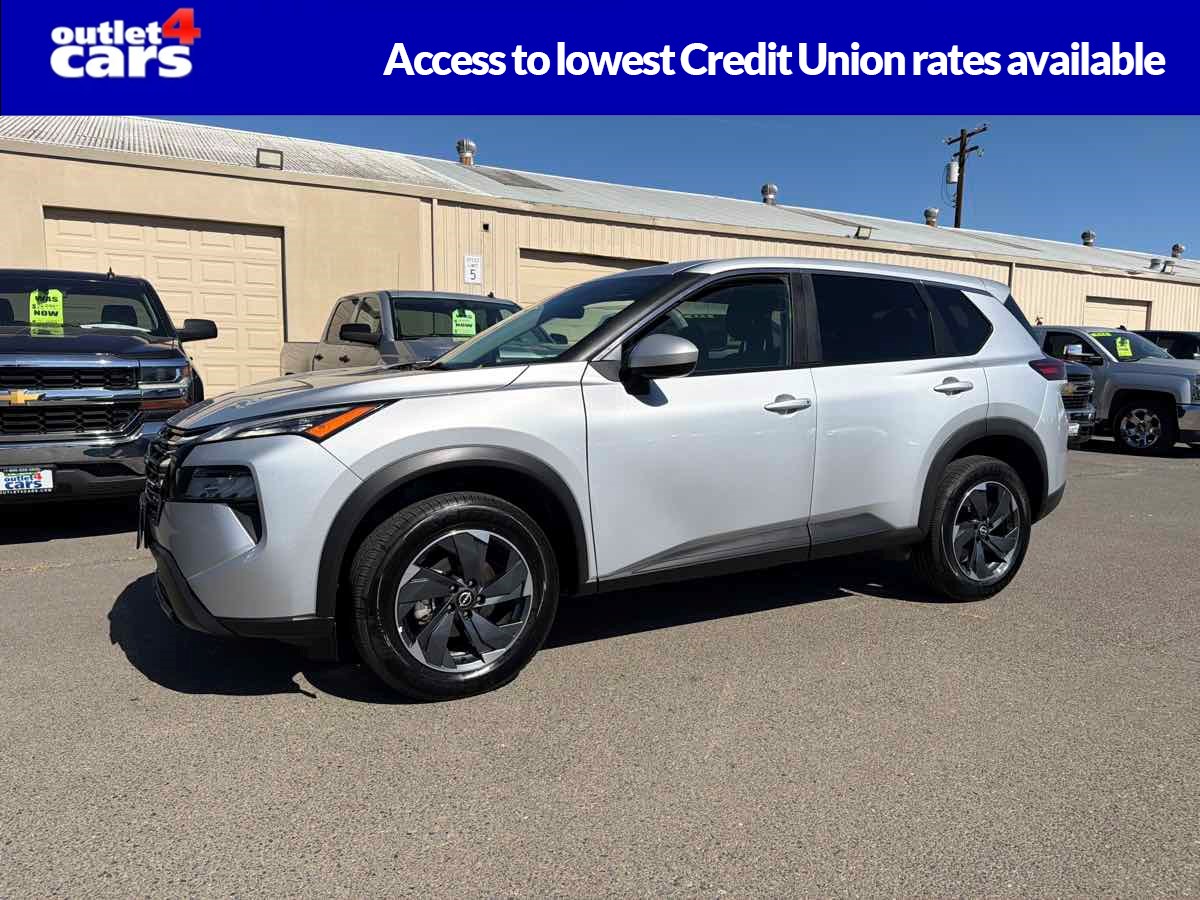 2025 Nissan Rogue SV FWD's photo