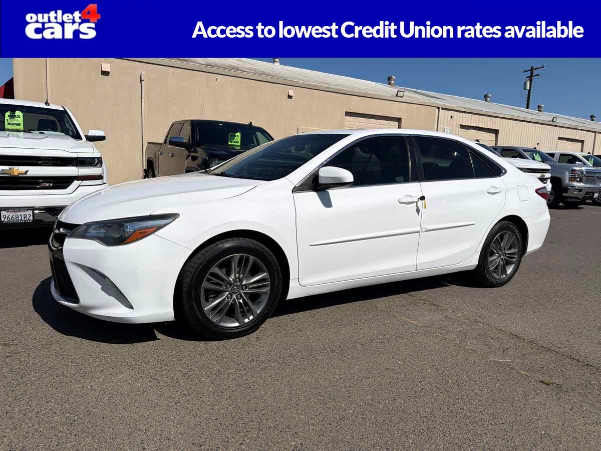 2017 Toyota Camry 2.5 Auto SE's photo
