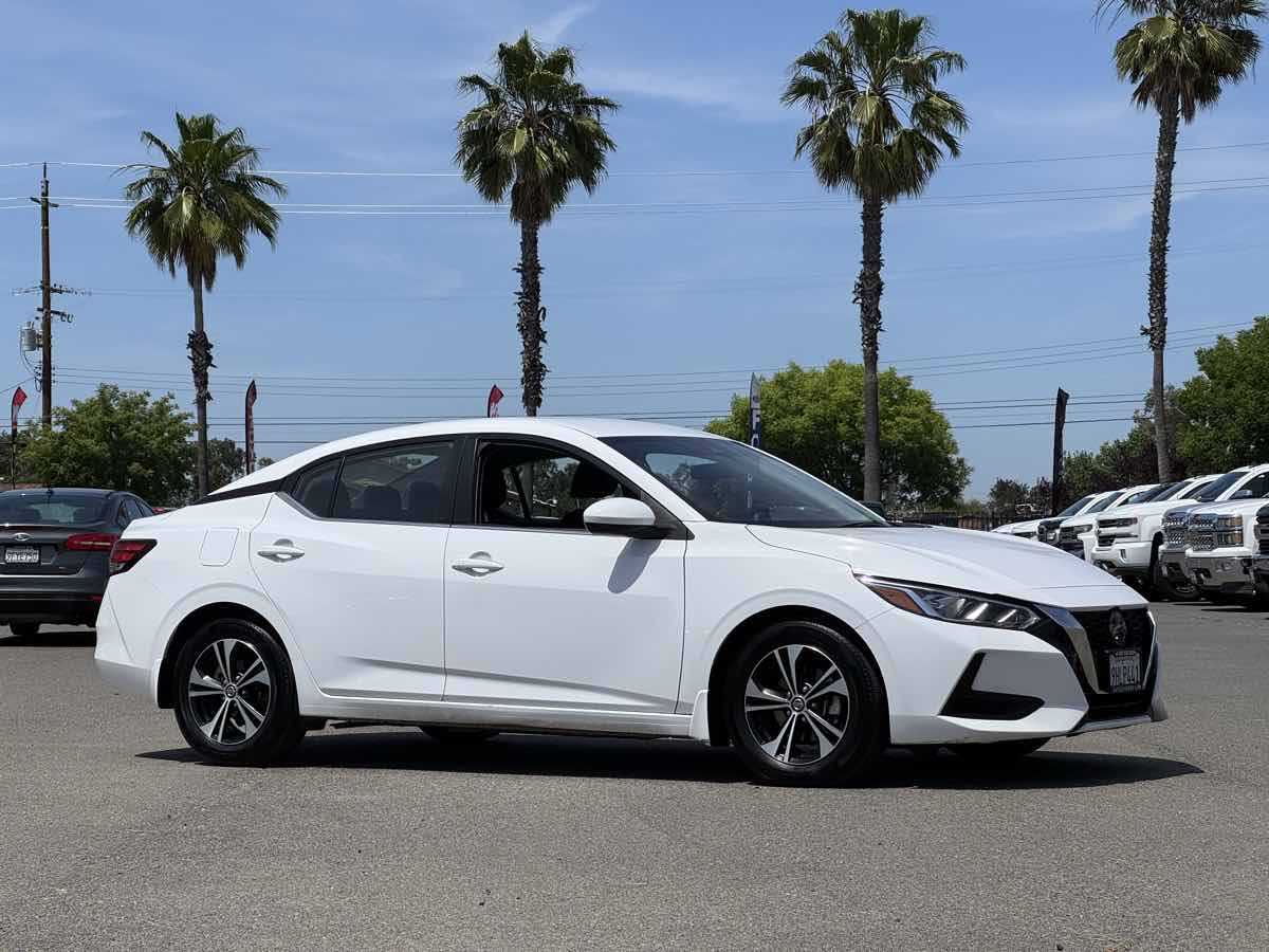 Nissan Sentra photo 39