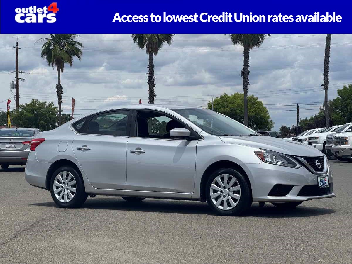 2018 Nissan Sentra S CVT's photo
