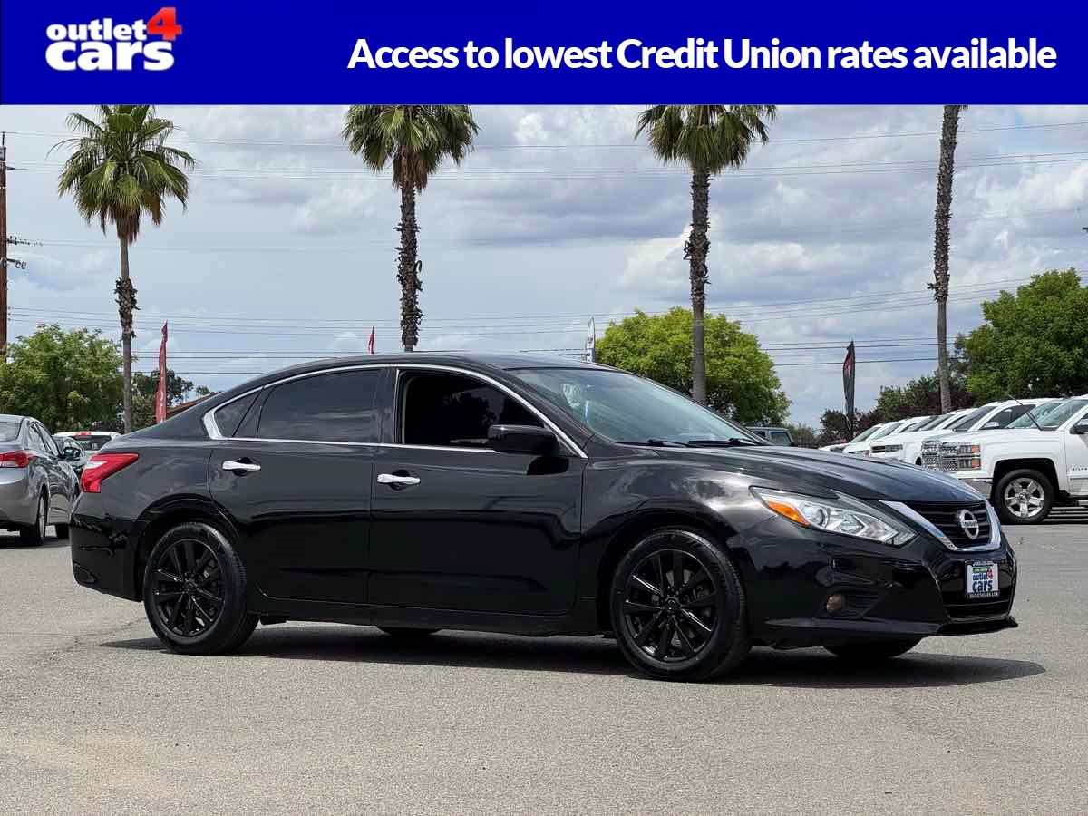 2017 Nissan Altima's photo