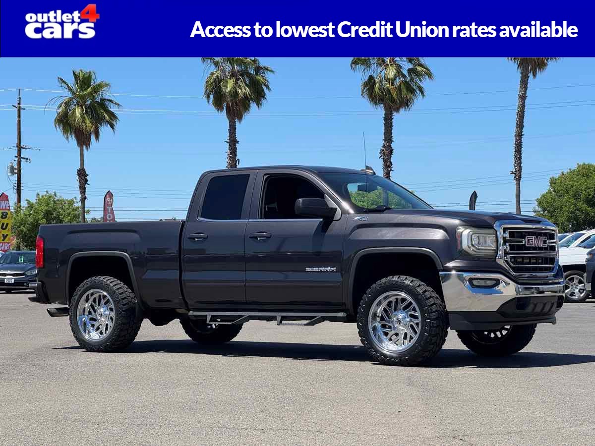 2016 GMC Sierra 4WD Double Cab Standard Box SLE's photo