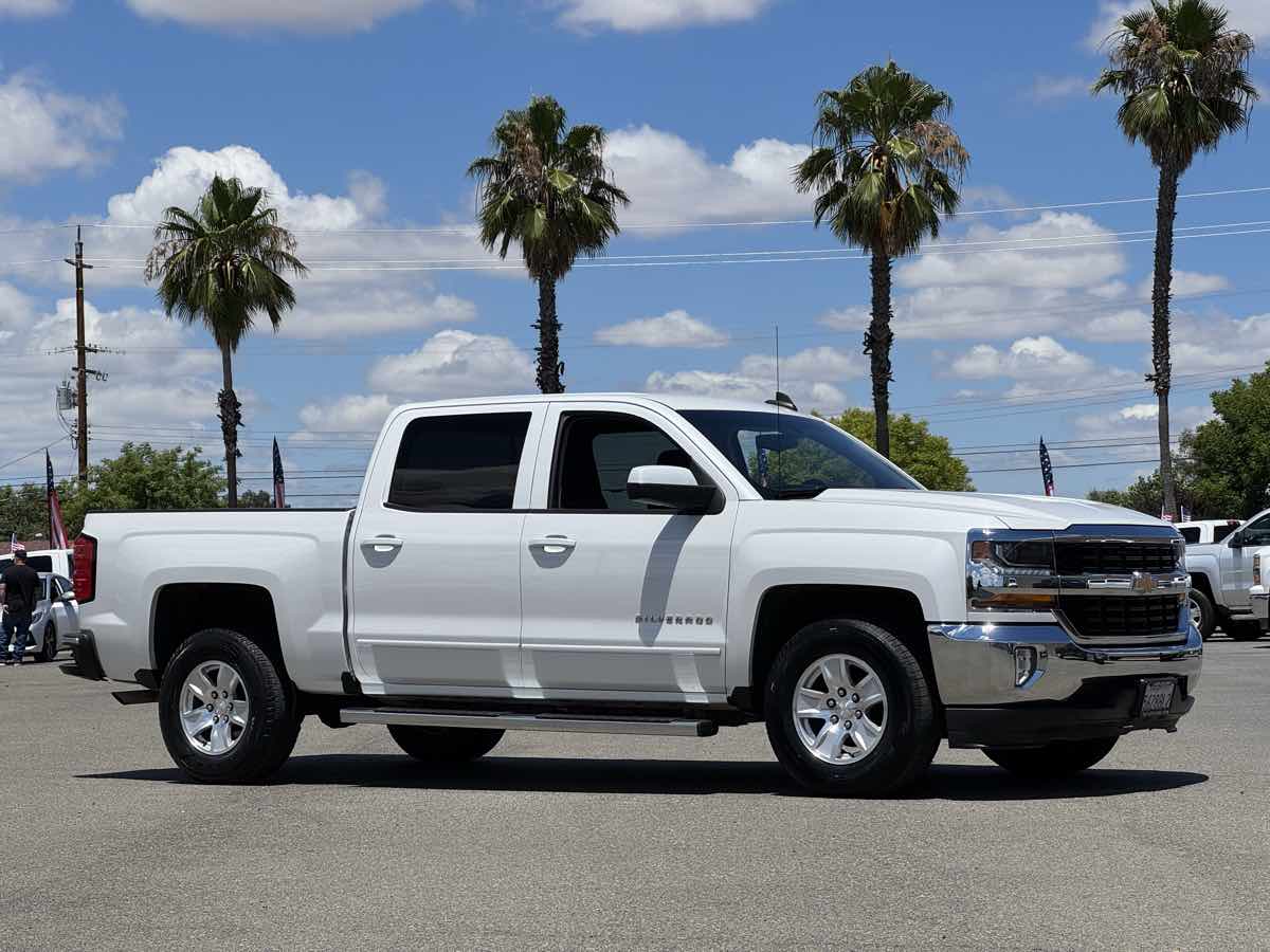 Chevrolet Silverado photo 39