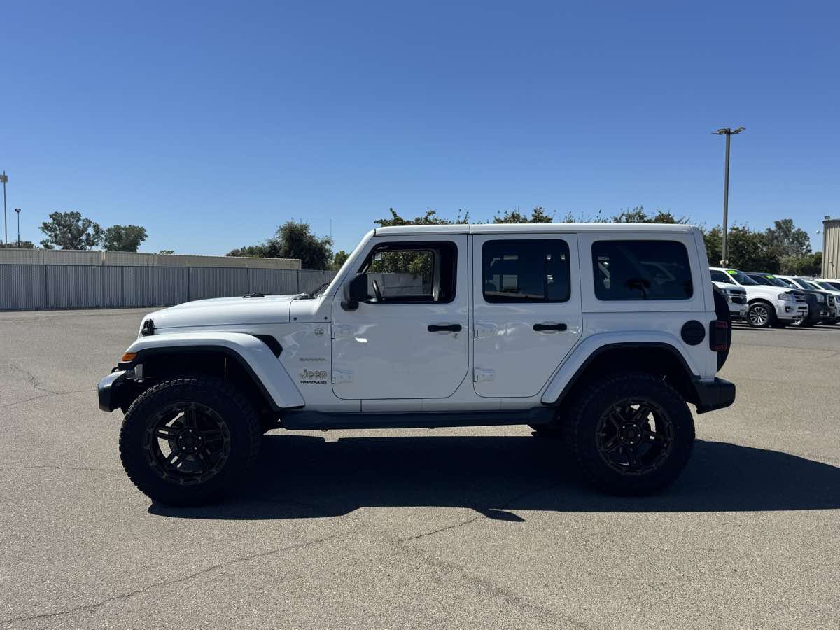 Jeep Wrangler photo 6