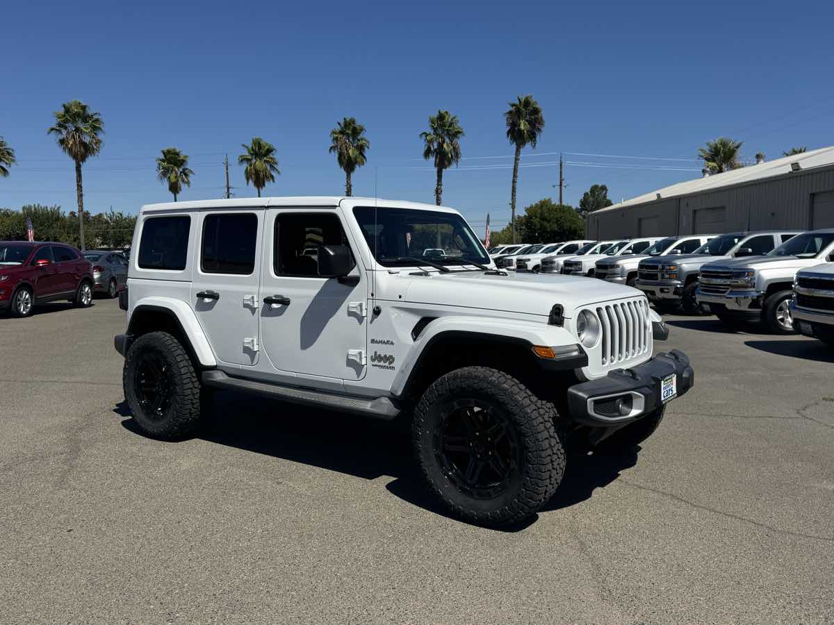 Jeep Wrangler photo 11