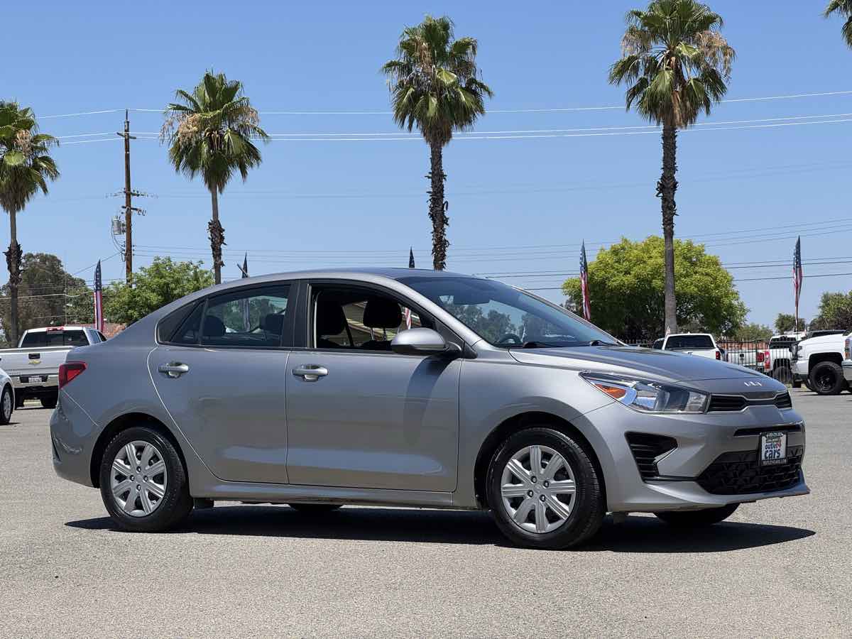Kia Rio photo 38