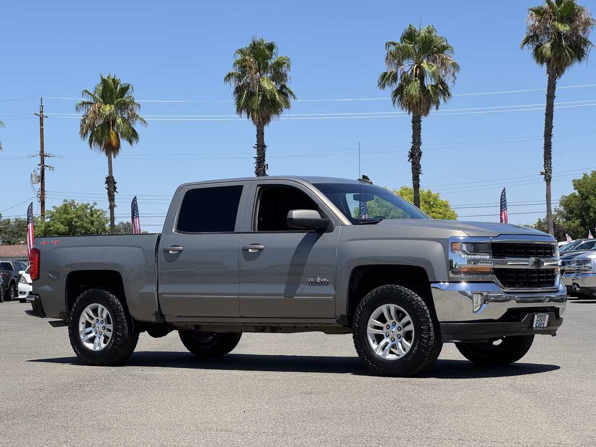 Chevrolet Silverado photo 41