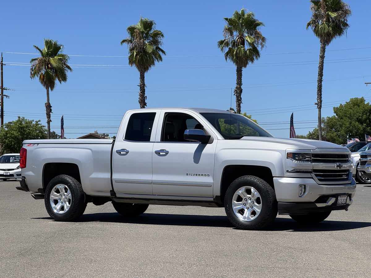 Chevrolet Silverado photo 42