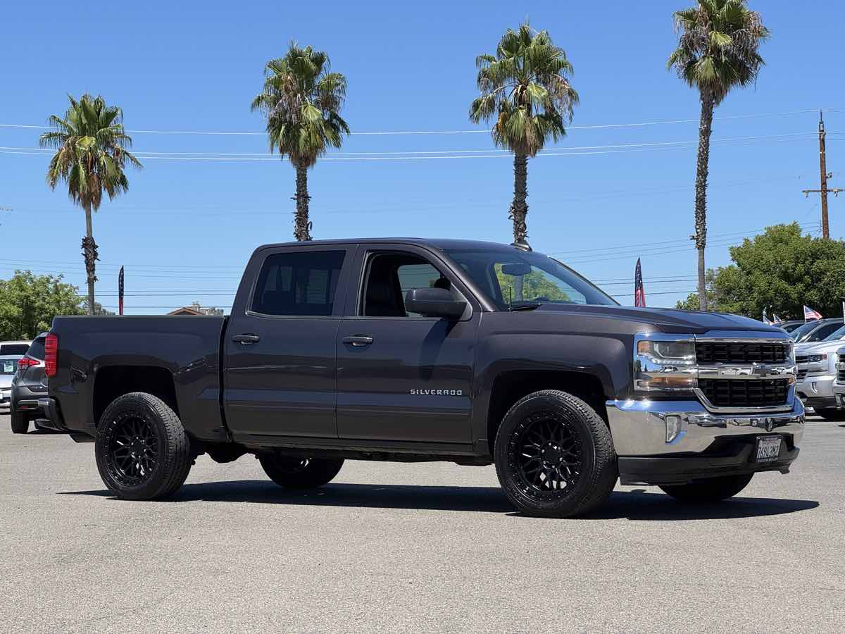 Chevrolet Silverado photo 41