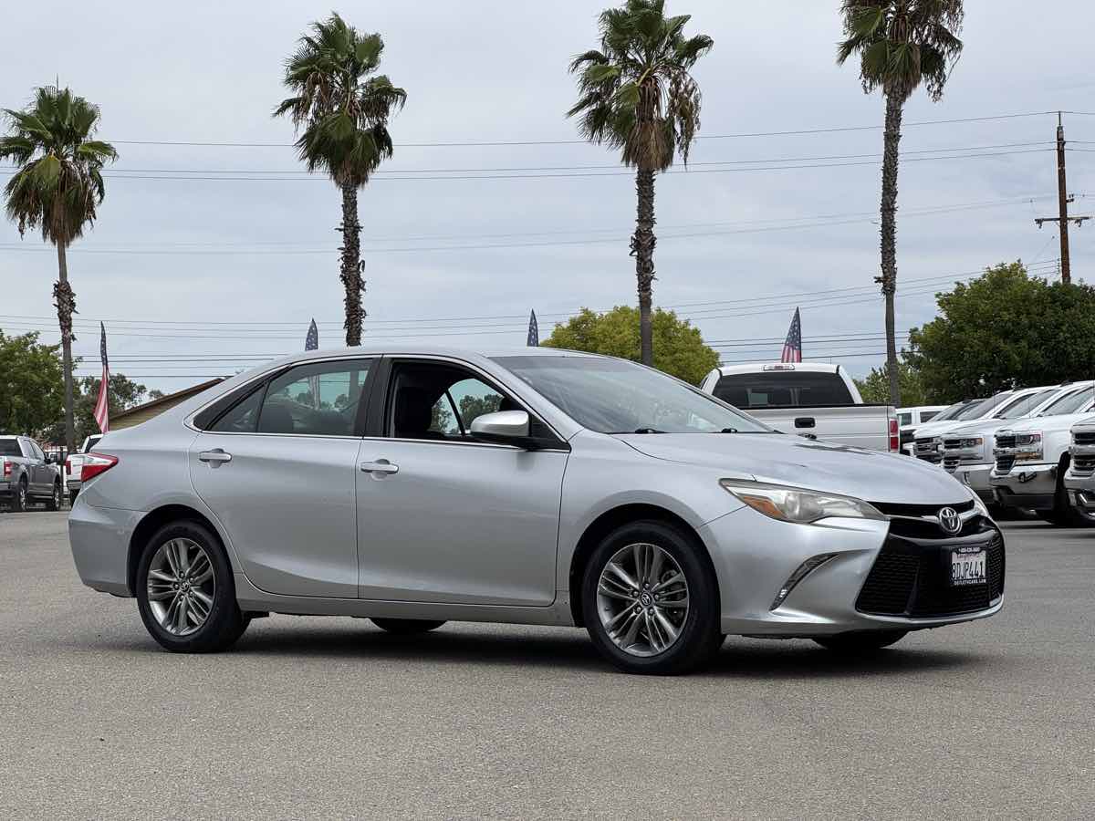 Toyota Camry photo 38