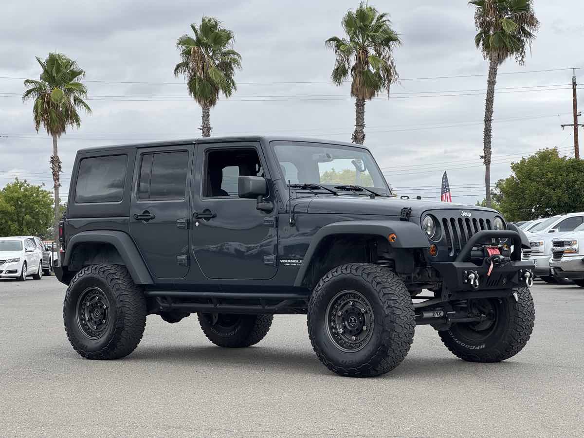 Jeep Wrangler photo 45