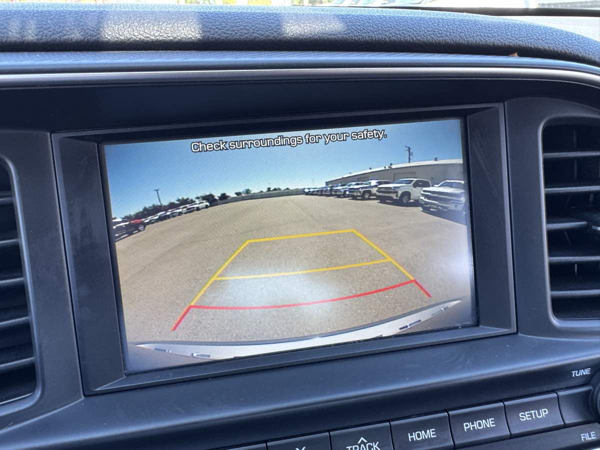 Hyundai Elantra photo 32