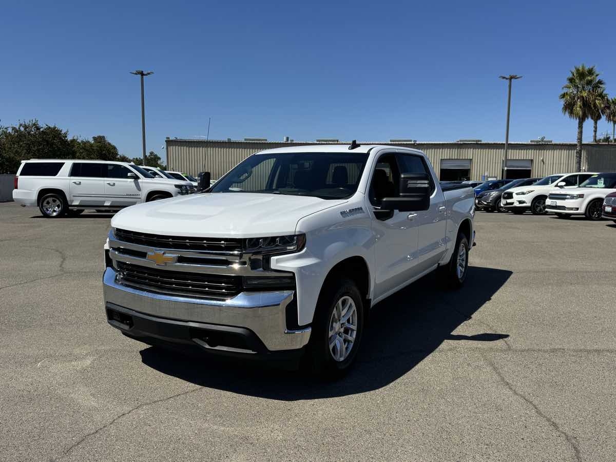 Chevrolet Silverado photo 5