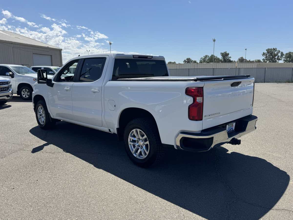 Chevrolet Silverado photo 7