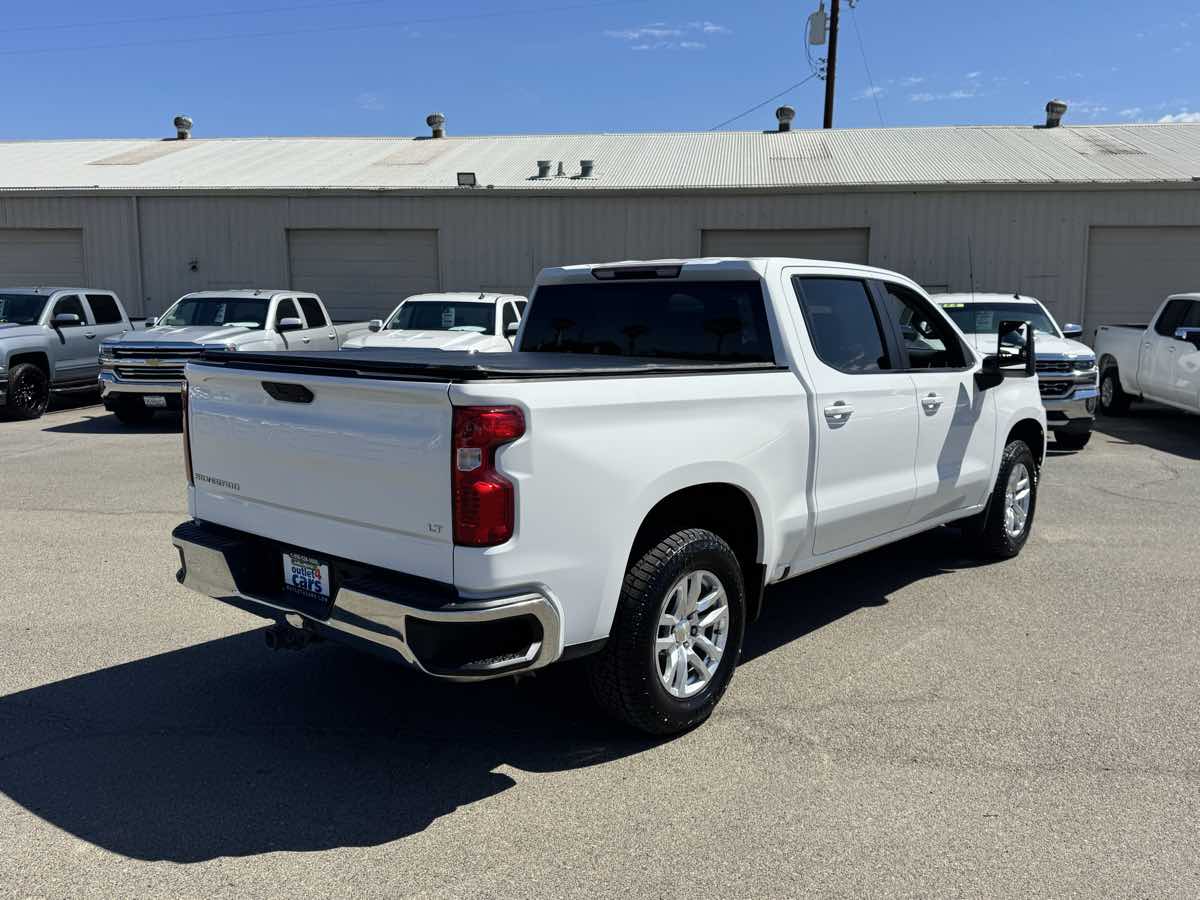 Chevrolet Silverado photo 11