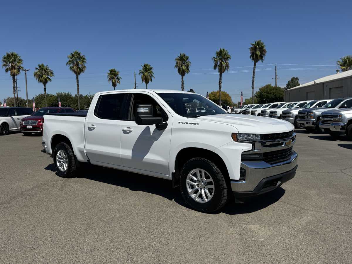 Chevrolet Silverado photo 13