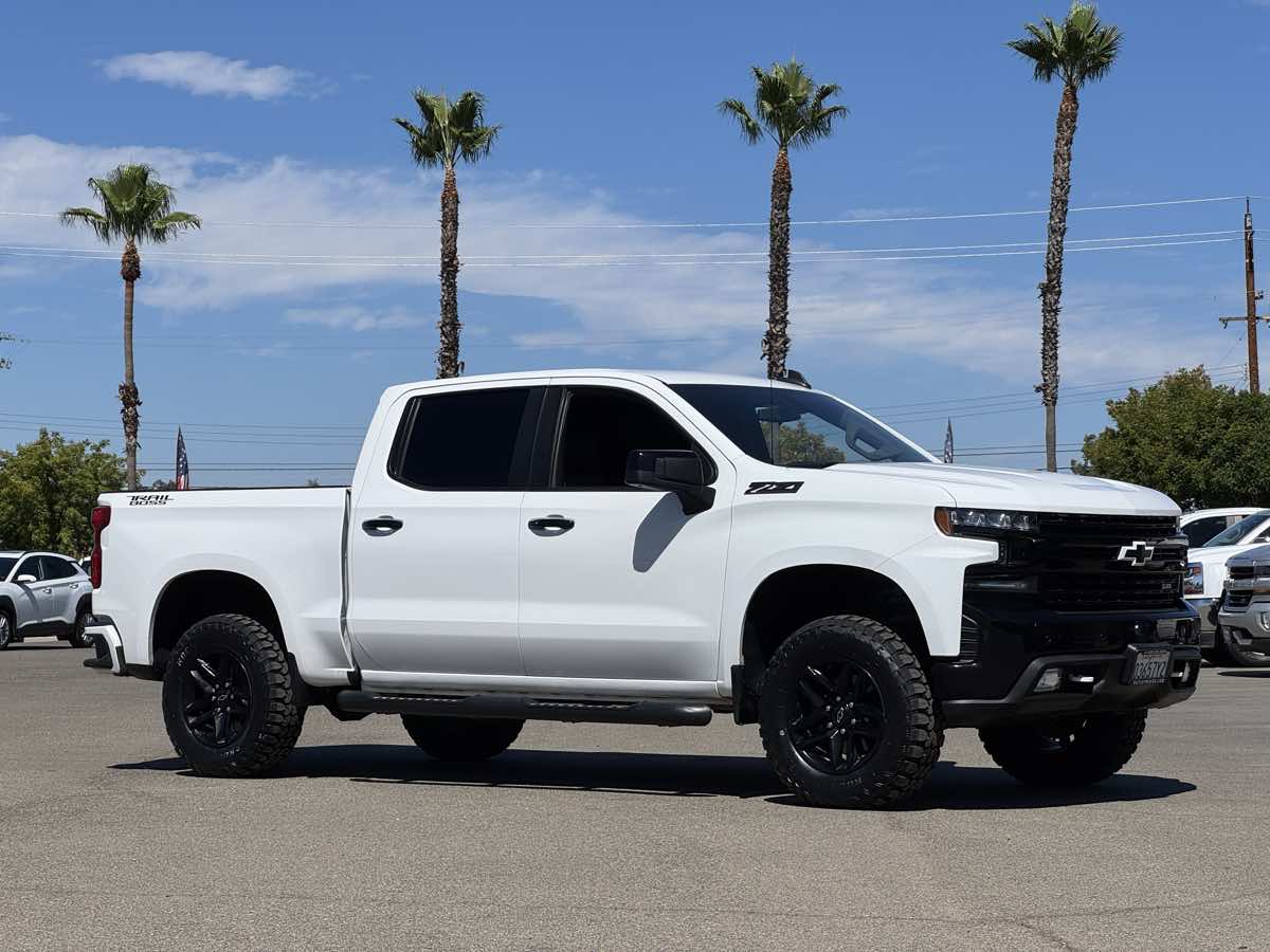 Chevrolet Silverado photo 46