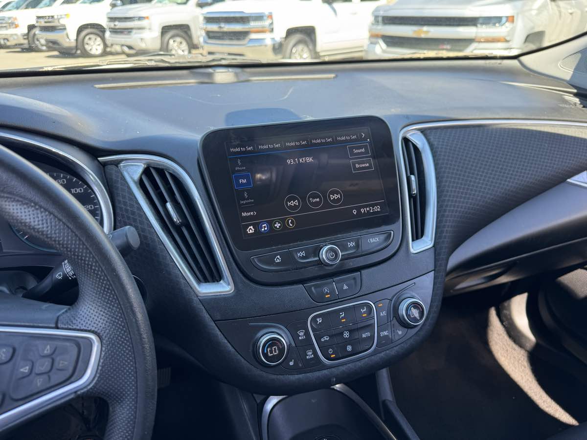 Chevrolet Malibu photo 25