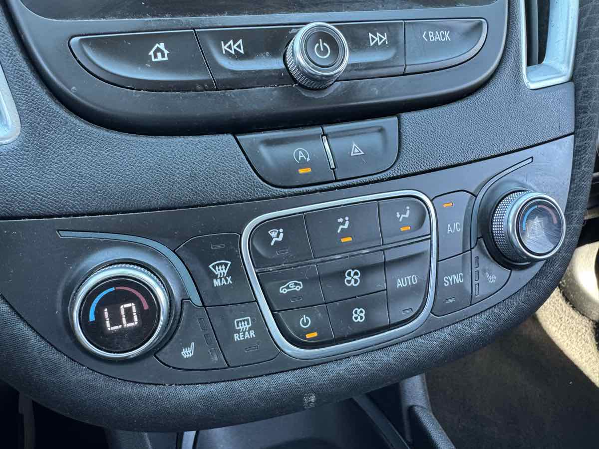 Chevrolet Malibu photo 29
