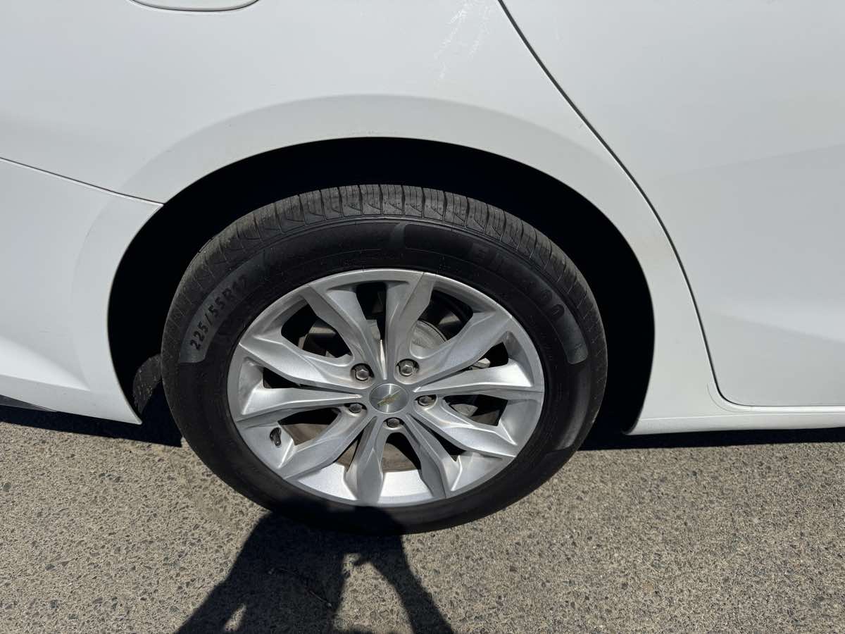 Chevrolet Malibu photo 37