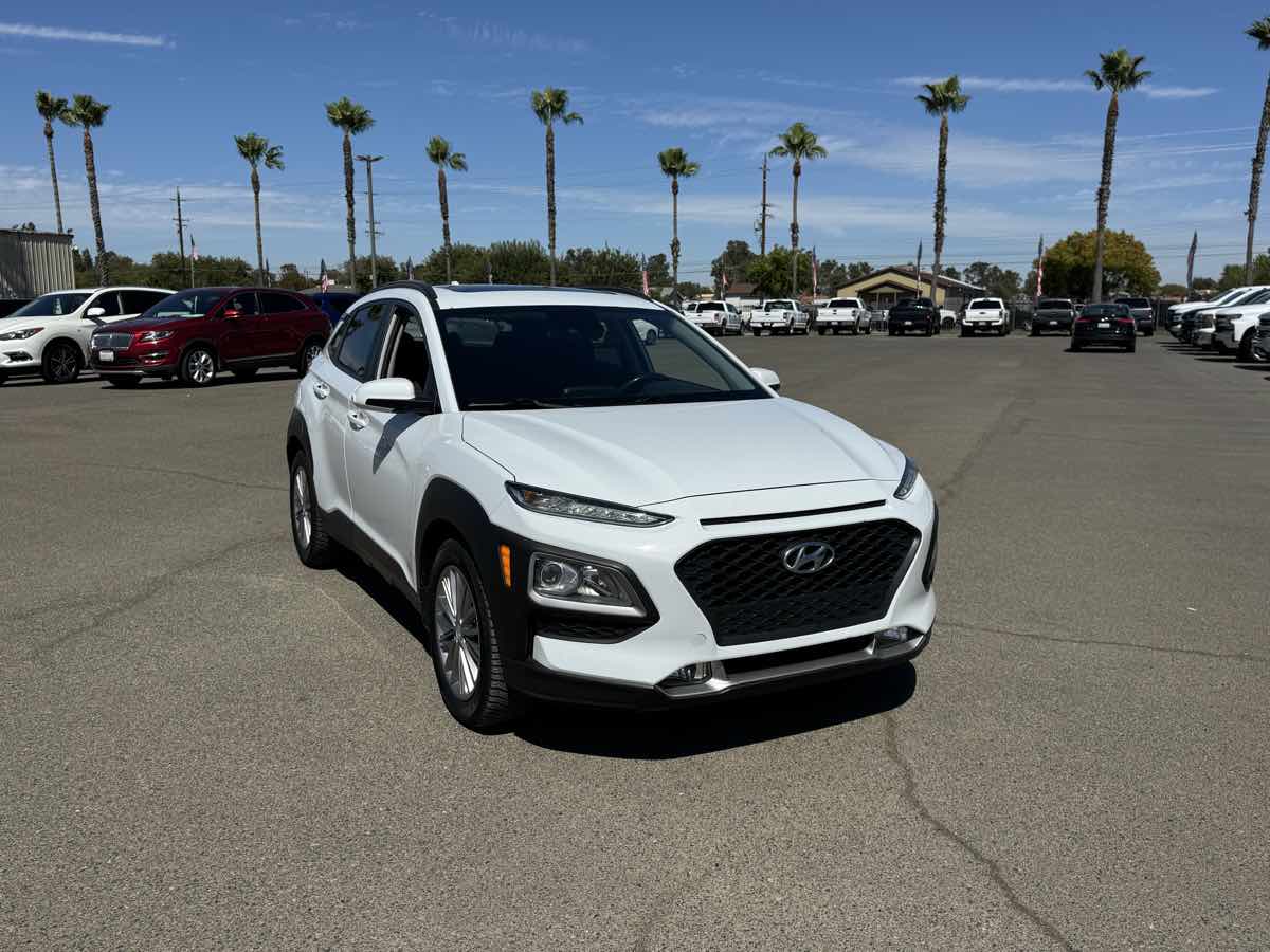 Hyundai Kona photo 3