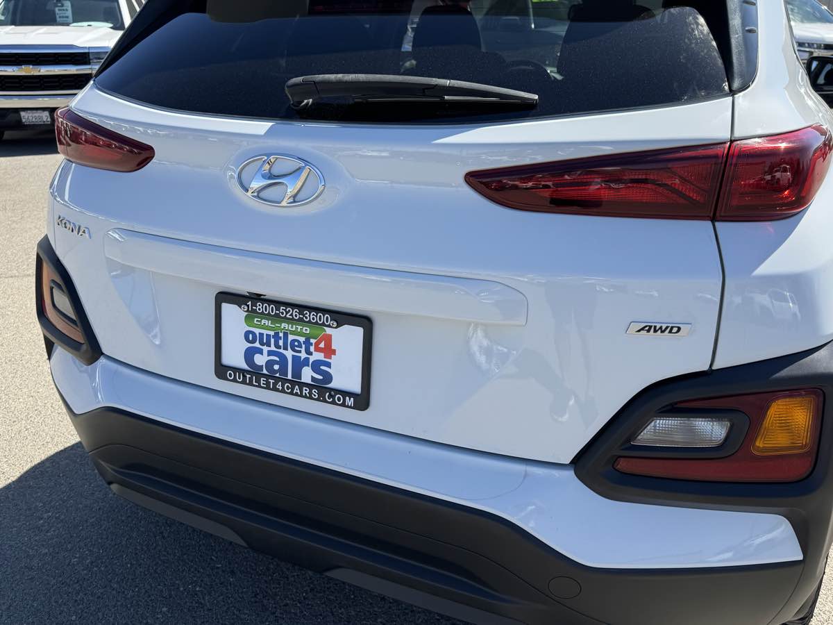 Hyundai Kona photo 9
