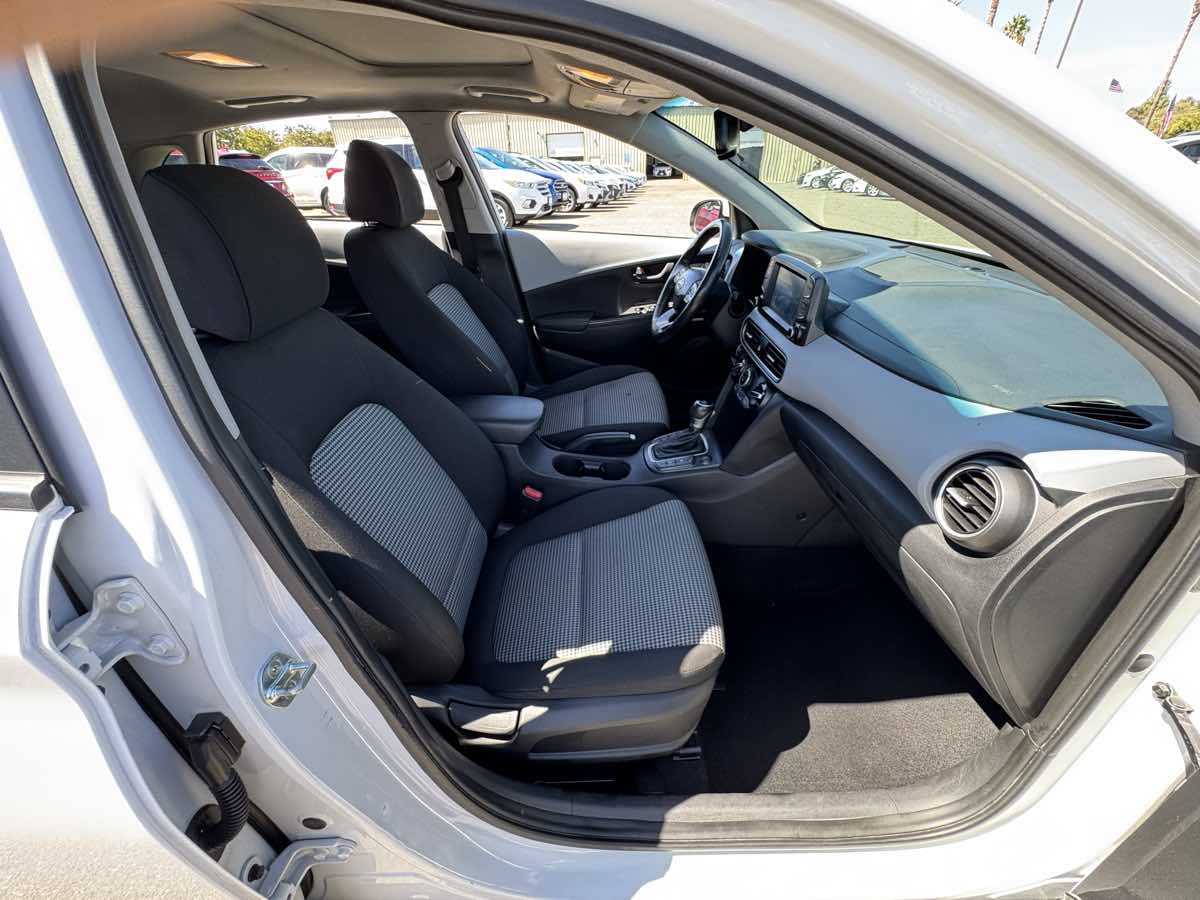 Hyundai Kona photo 14