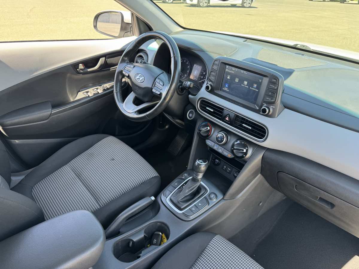Hyundai Kona photo 15