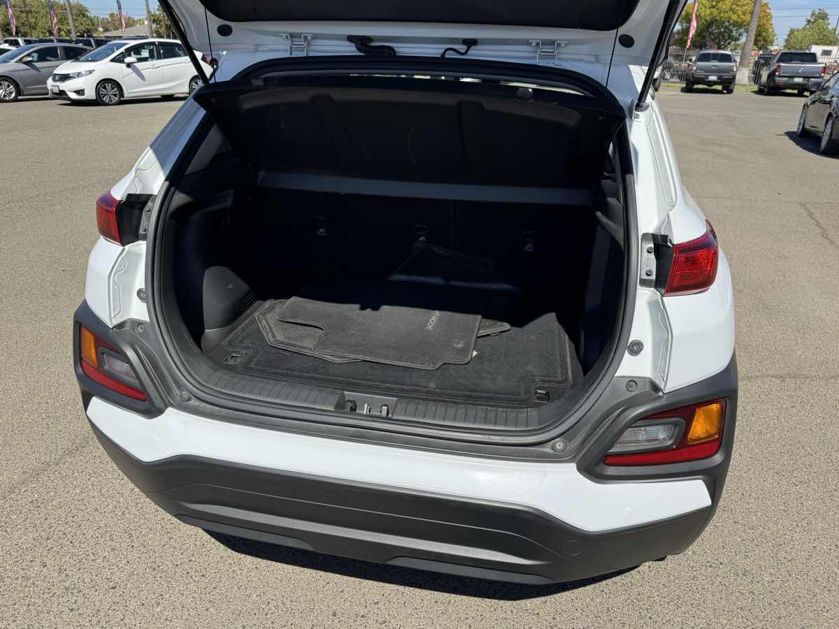 Hyundai Kona photo 18
