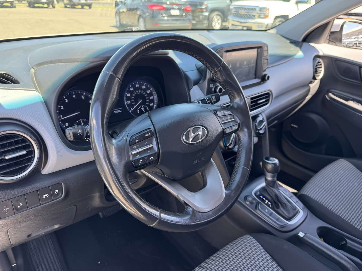 Hyundai Kona photo 24