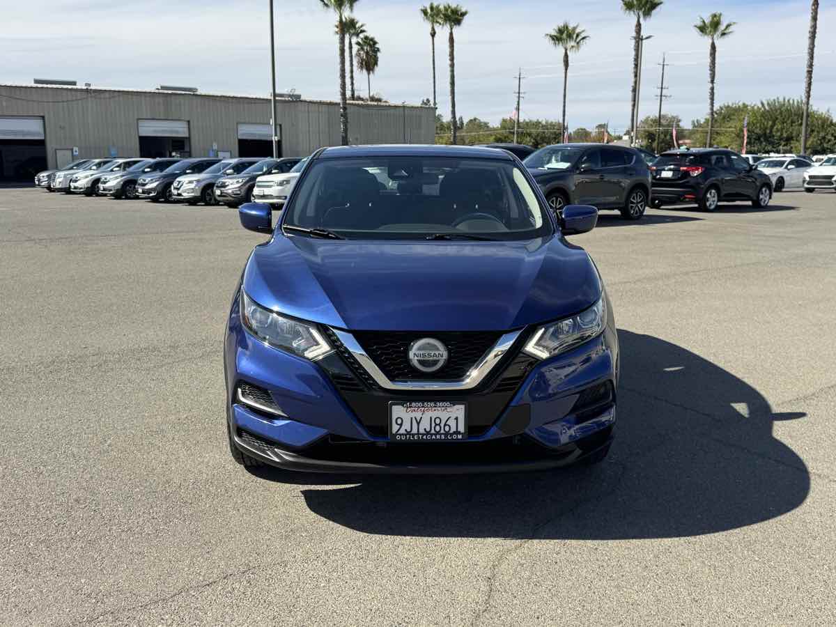 Nissan Rogue Sport photo 4