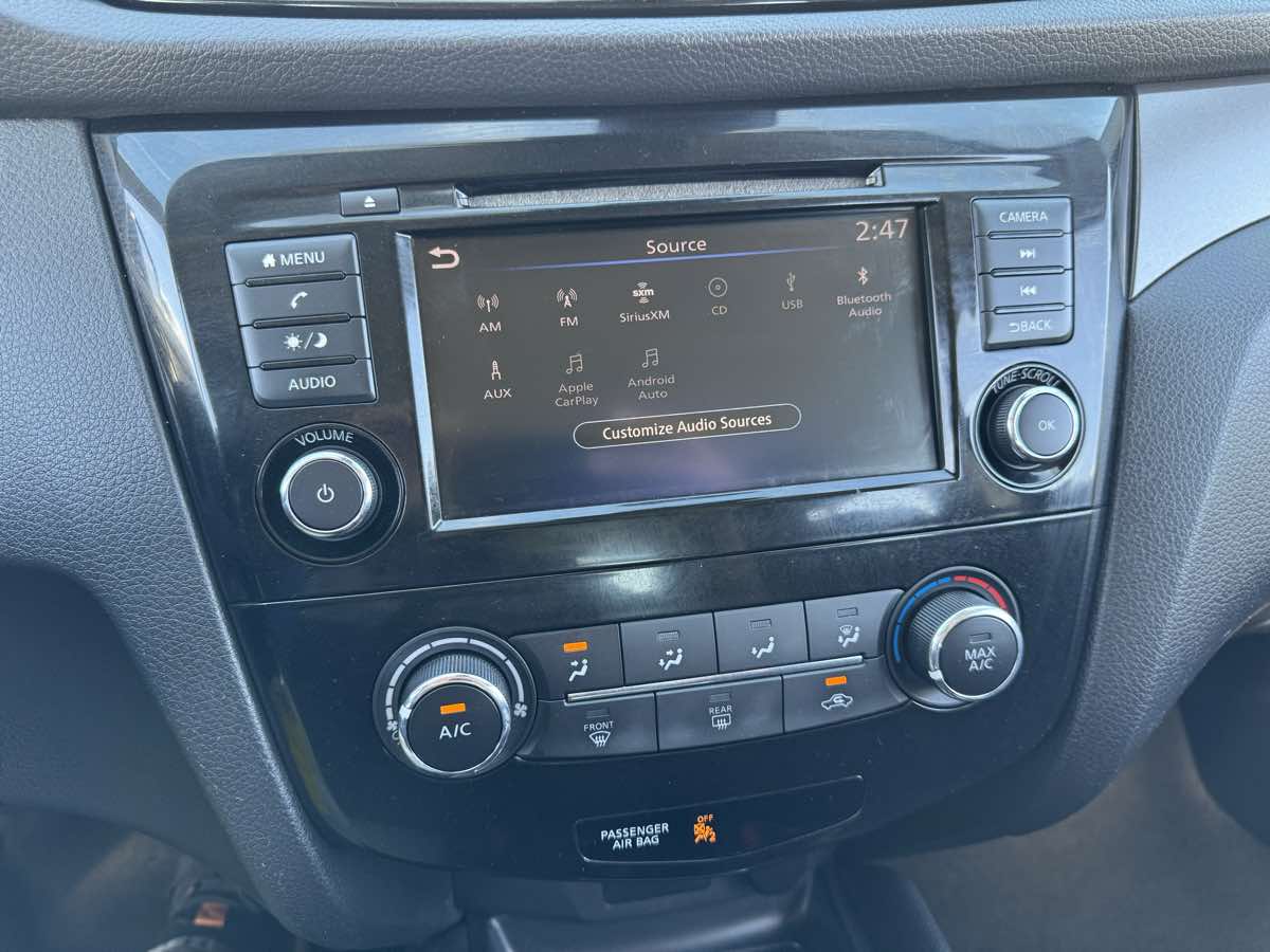 Nissan Rogue Sport photo 29