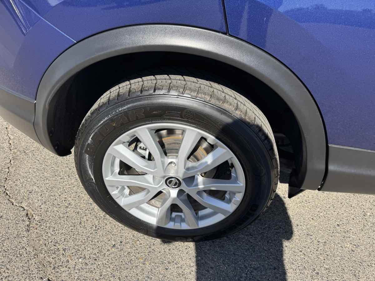 Nissan Rogue Sport photo 37
