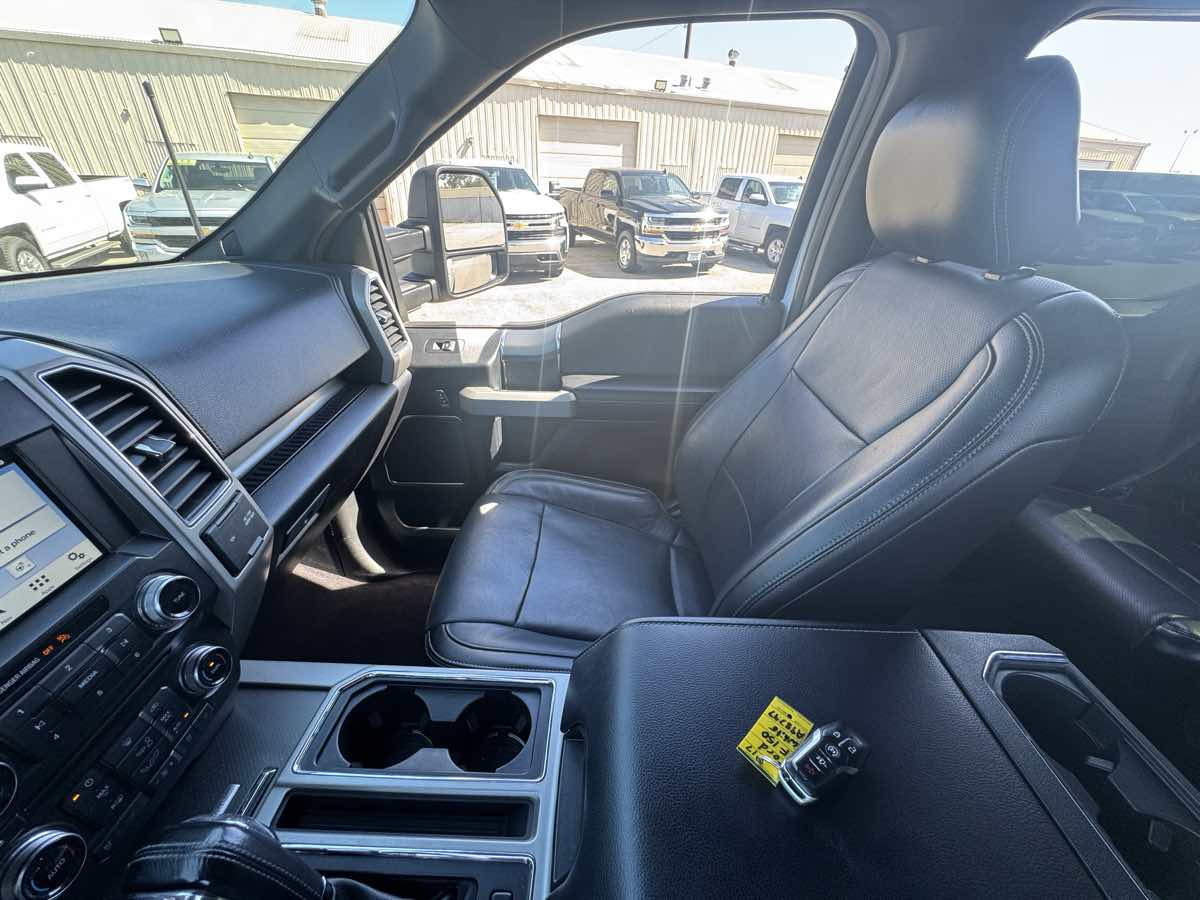 Ford F-150 photo 38