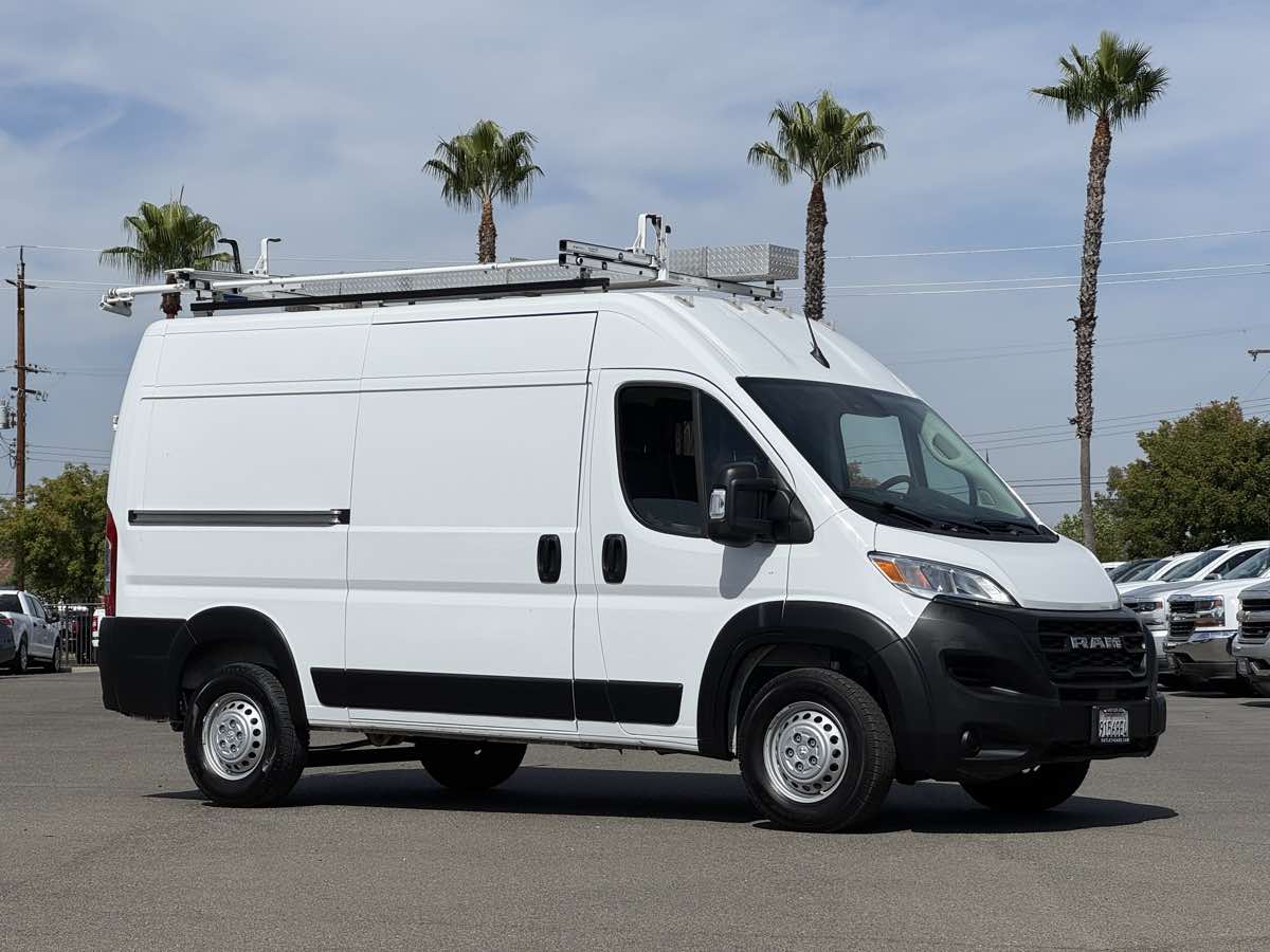 Ram Cargo Van photo 42