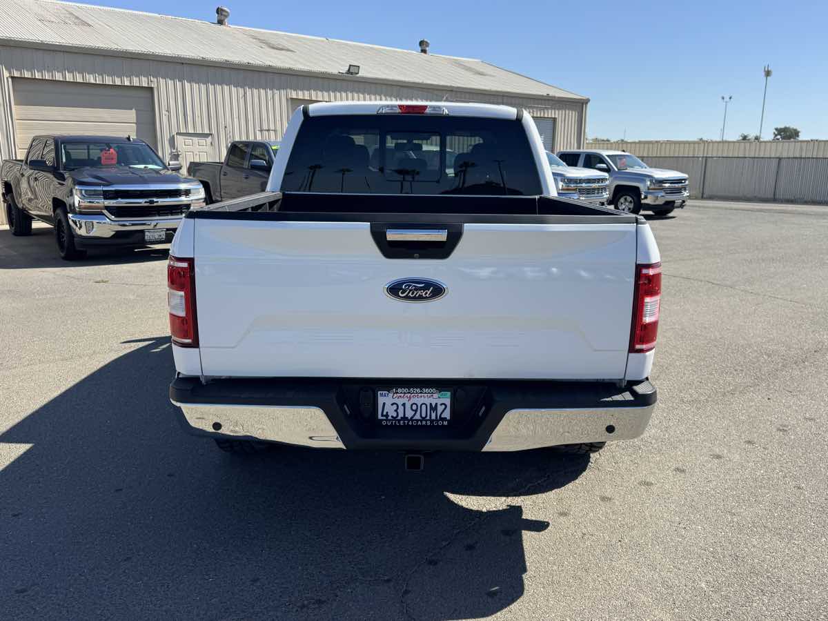 Ford F-150 photo 8