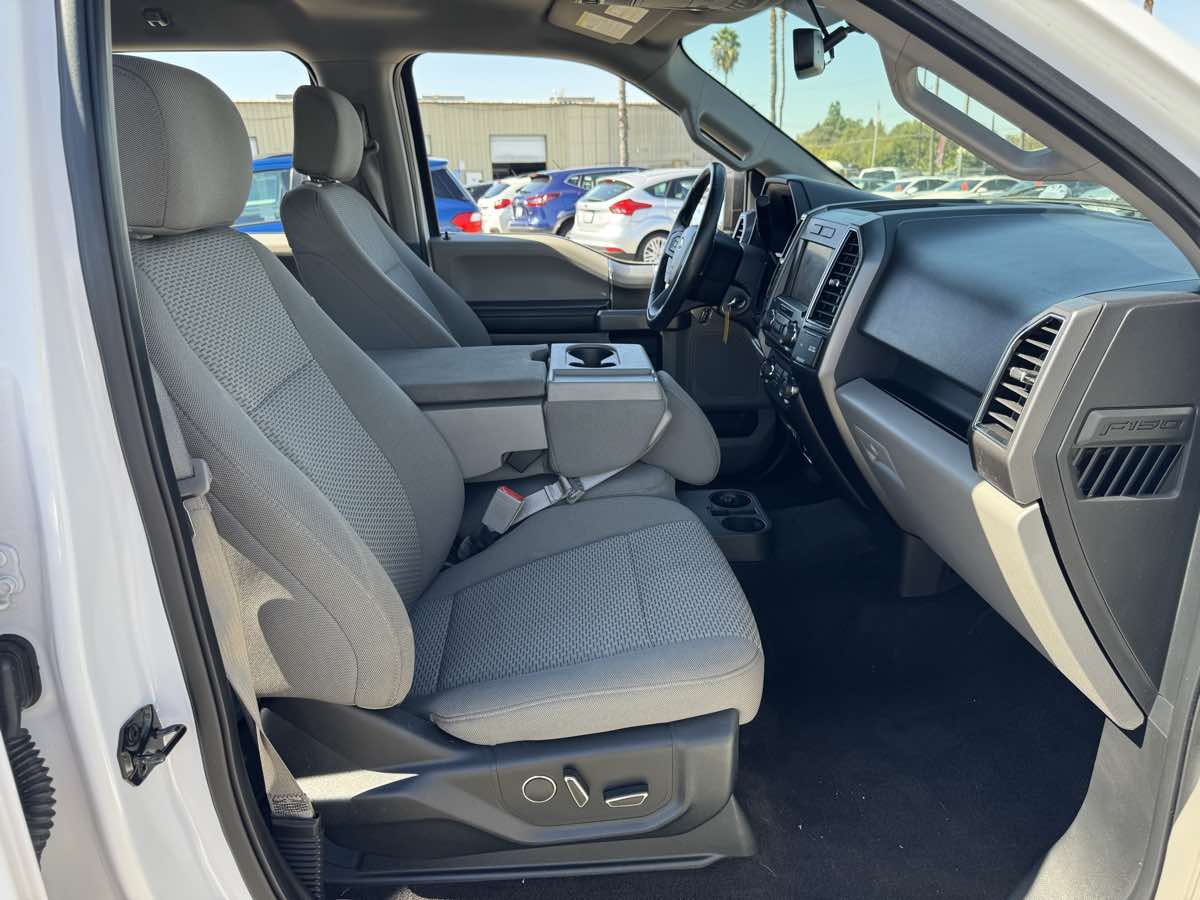 Ford F-150 photo 13