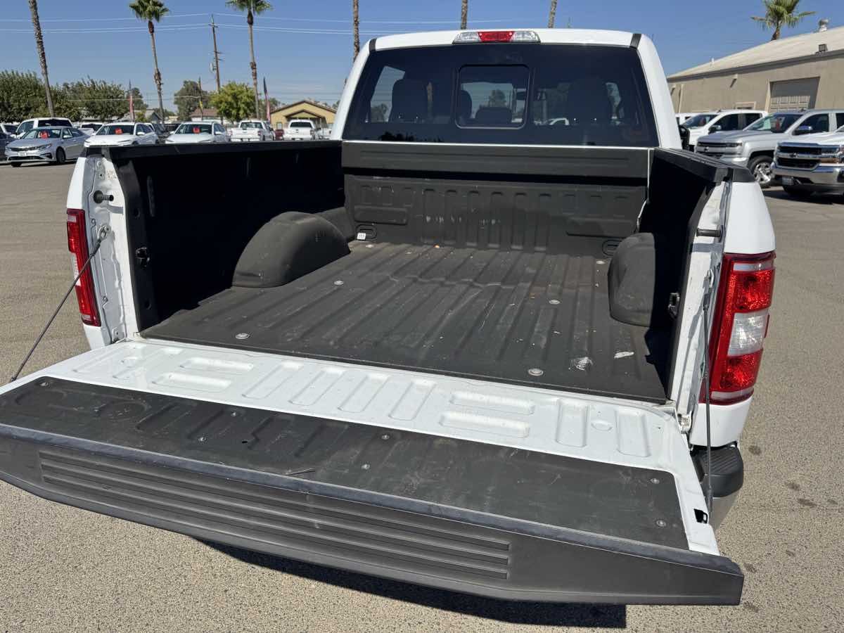 Ford F-150 photo 18