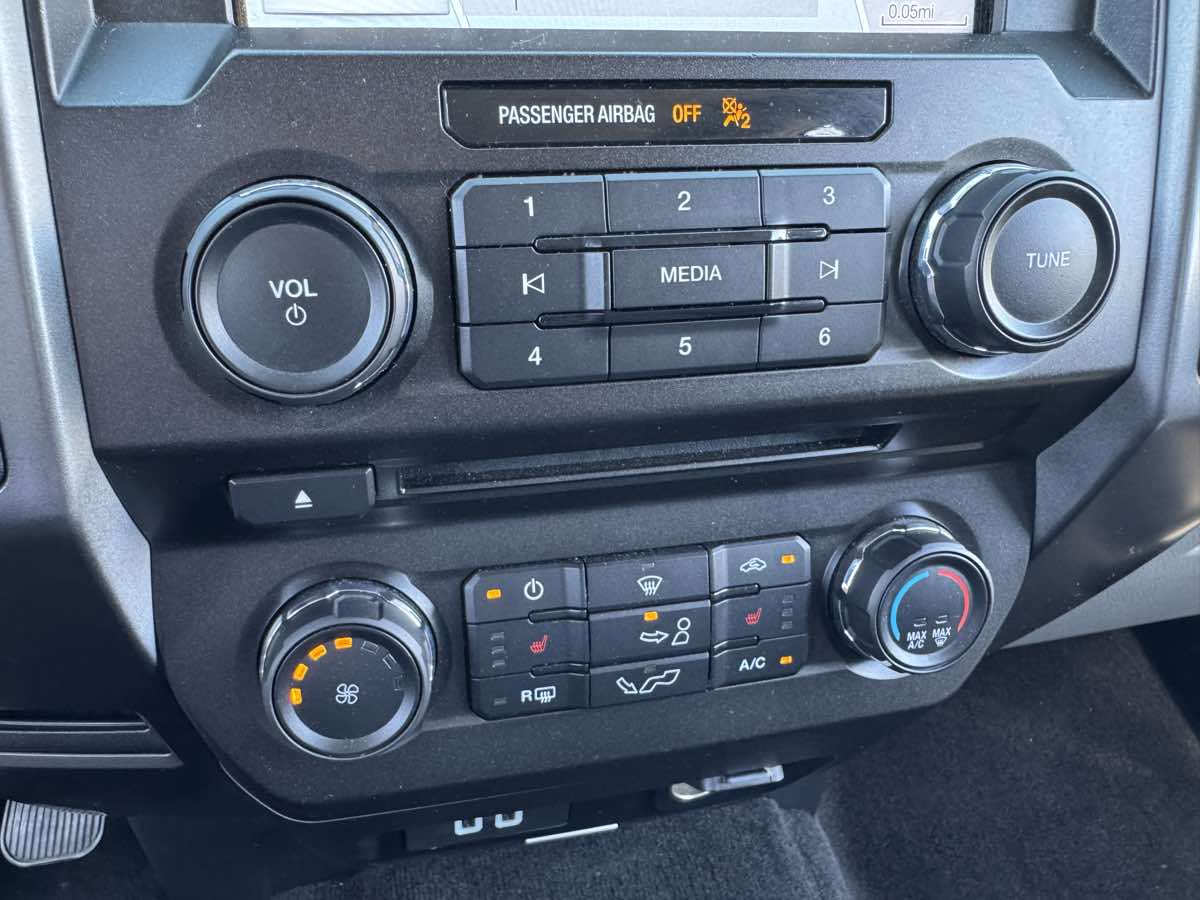 Ford F-150 photo 29