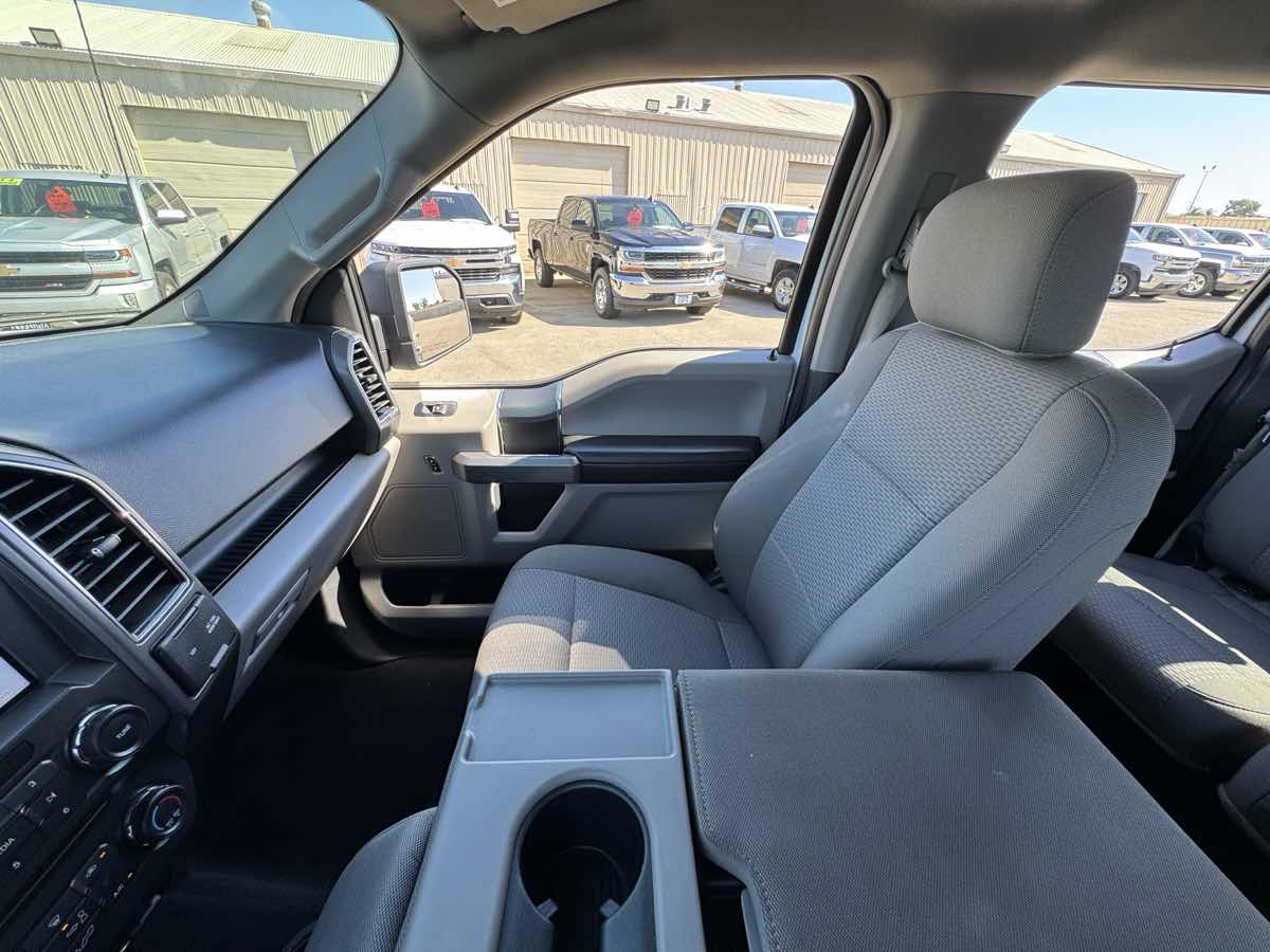 Ford F-150 photo 33