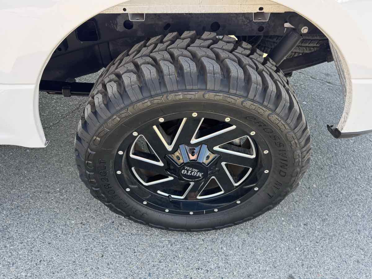Ford F-150 photo 36