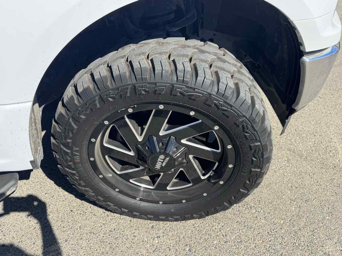 Ford F-150 photo 38
