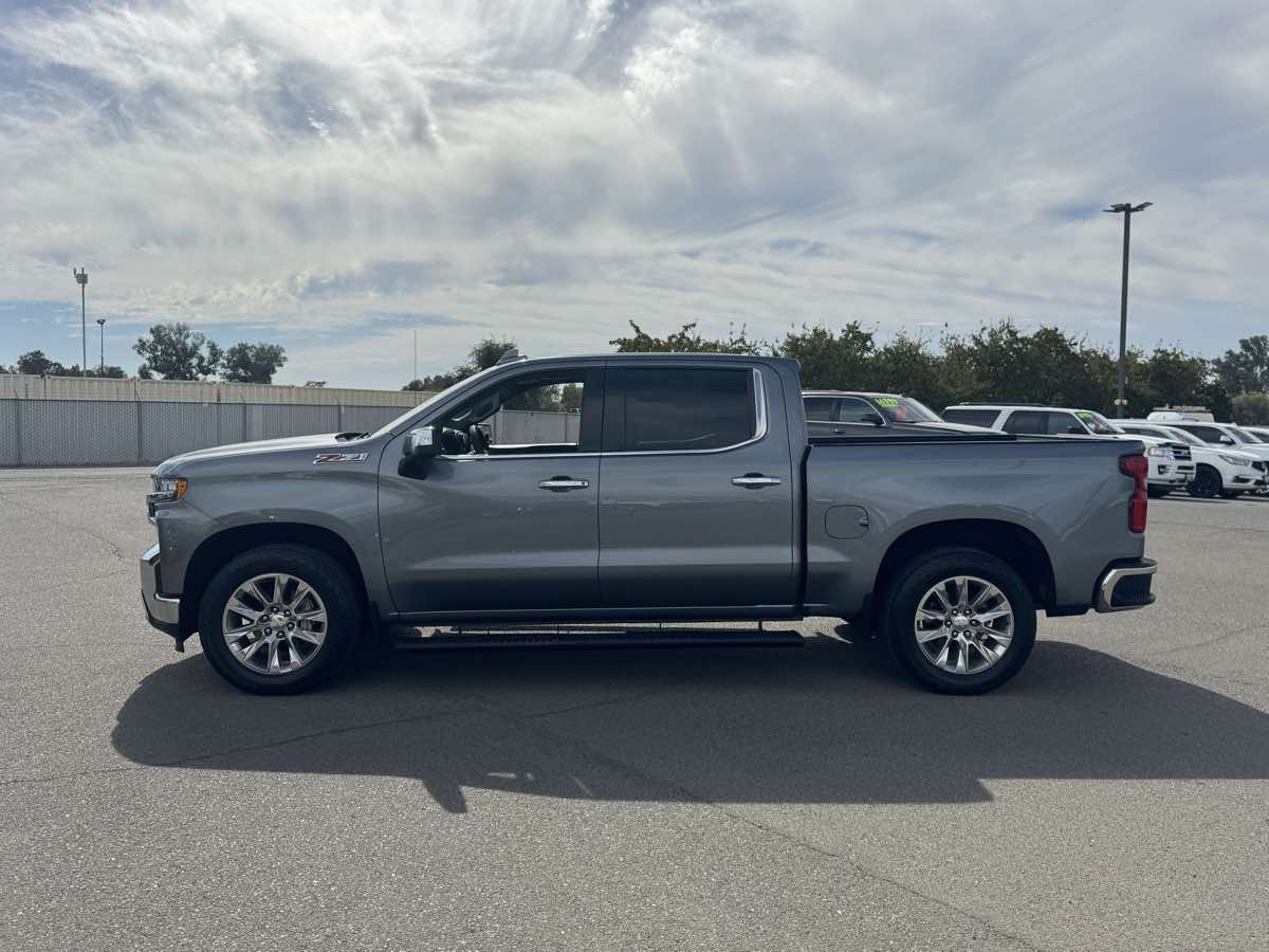 Chevrolet Silverado photo 6